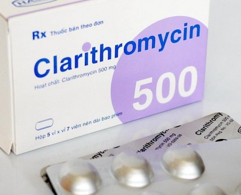 Lưu ý tác dụng phụ của Clarithromycin