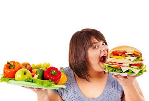 Chế độ ăn không hợp lý cũng là một nguyên nhân lớn gây nên bệnh mỡ máu
